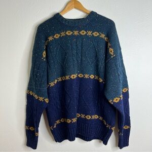 Vintage Wool Eddie Bauer Blue and Green Crewneck Sweater with Color-Block sz L
